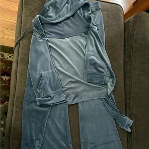 Hollister Slate Blue Velvet Hooded Lounge Set